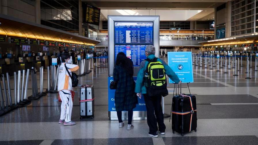 La UE da luz verde a autorizar viajes no esenciales desde EE.UU.