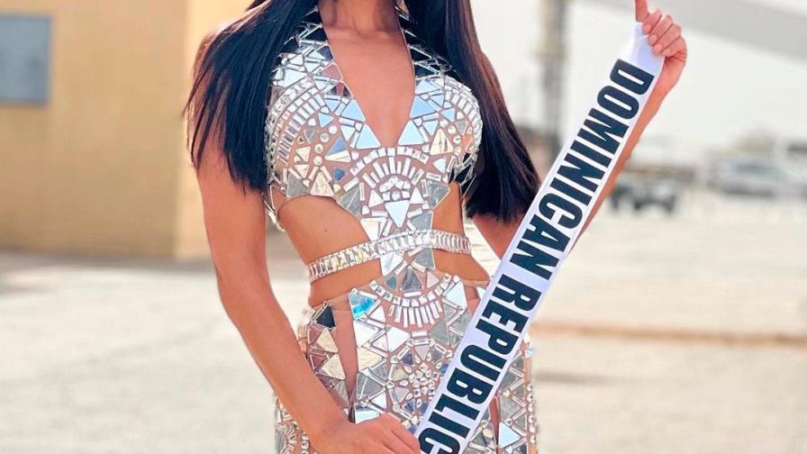 El vistoso traje típico de la concursante dominicana en Miss Universo y su significado