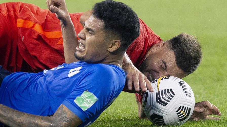 Canadá golea a El Salvador y es 2da de eliminatoria