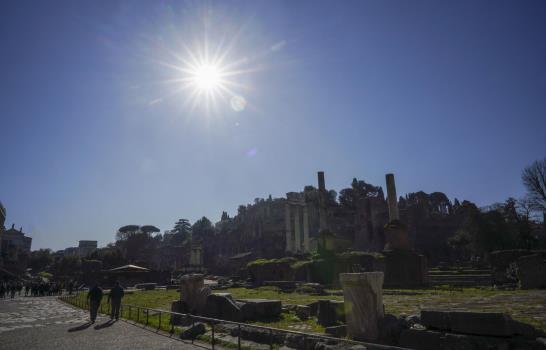 Posible monumento a Rómulo es descubierto en Roma Posible monumento a Rómulo es descubierto en Roma