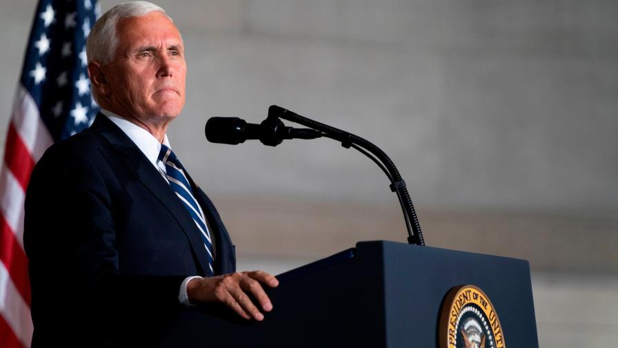 Pence defiende asistencia a evento en Casa Blanca, posible origen contagios