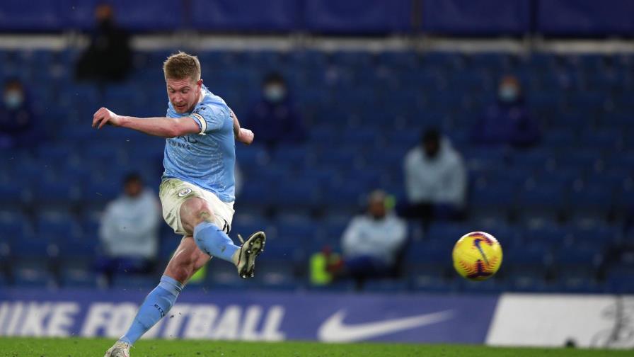 Man City doblega al Chelsea; Lampard se tambalea