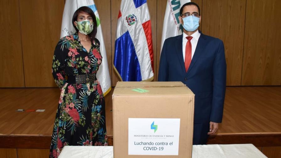 La OEIA dona al país 2,000 kits de pruebas PCR