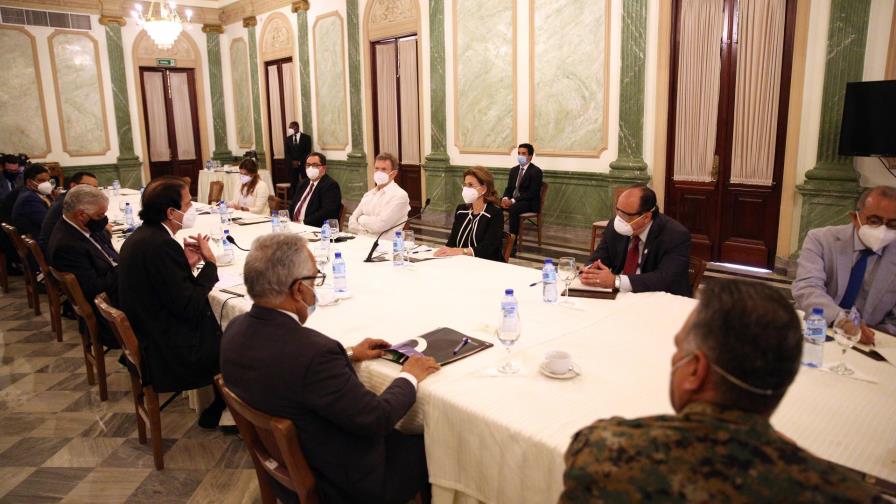 Primera reunión sobre COVID-19 entre autoridades entrantes y salientes 