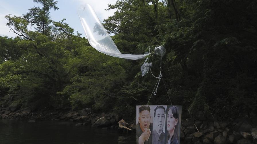 Activistas surcoreanos vuelven a lanzar propaganda al Norte