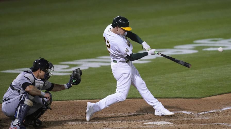 Atléticos arrollan a Tigres en 1er triunfo de Manaea del año