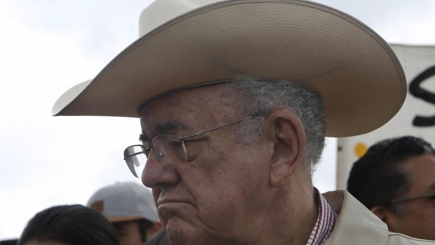 Renuncia ministro mexicano por ejército en puertos Renuncia ministro mexicano por ejército en puertos