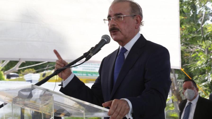 Me voy con la frente en alto: Danilo Medina se despide