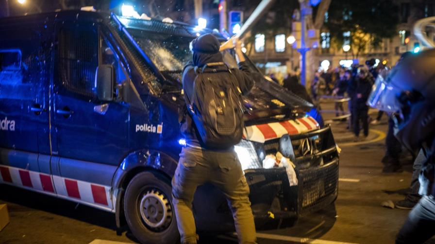 España: Violentas protestas son inadmisibles, dice Sánchez España: Violentas protestas son inadmisibles, dice Sánchez