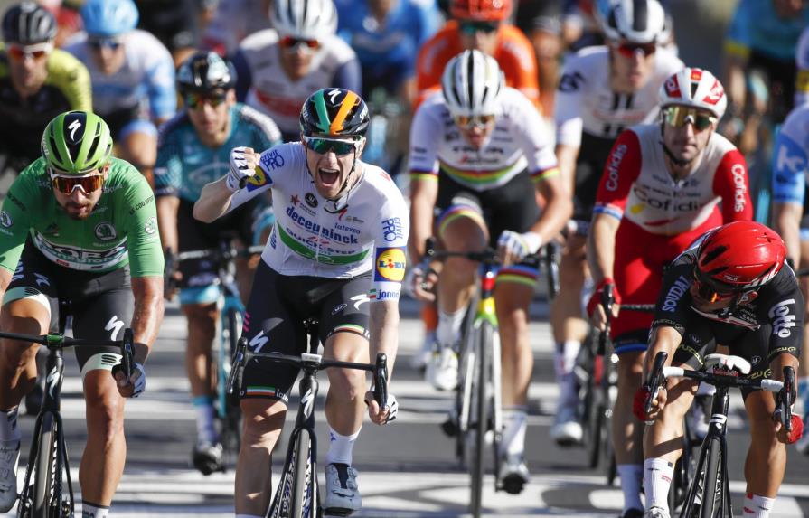Bennett se lleva la décima etapa del Tour de Francia tras día de pruebas de coronavirus