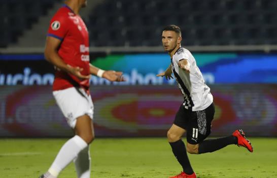 Libertadores: Palmeiras gana, en día de duelo por Maradona