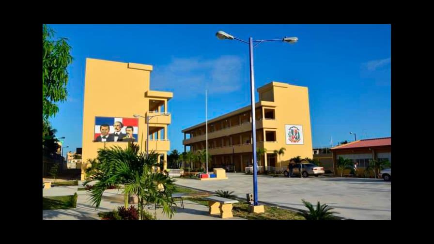 Comisión de transición del Minerd crea plan de apertura de clases Comisión de transición del Minerd crea plan de apertura de clases