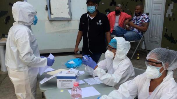 En cárcel de Montecristi hay 73 reclusos con COVID-19