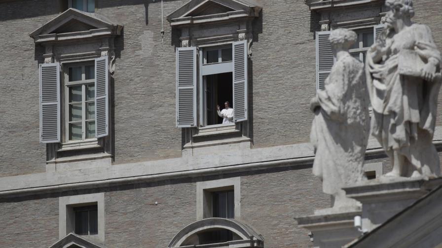 Papa acepta renuncia de obispo auxiliar de Cincinnati que no denunció abusos