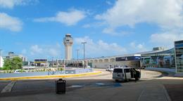 Acusan a 17 personas por tr&aacute;fico de coca&iacute;na de Puerto Rico a EE. UU. en avi&oacute;n y correo postal