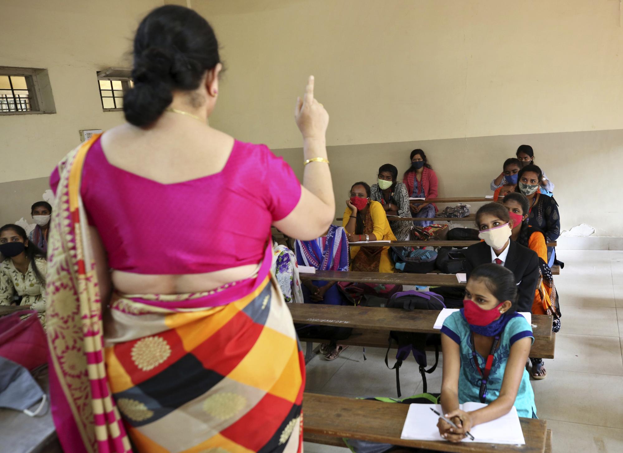 India suma 44.000 casos más de COVID-19, la mayoría en Delhi