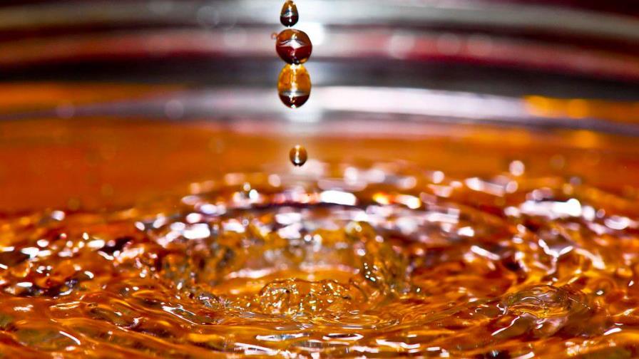 El petróleo de Texas cierra con un ascenso del 1.17 %, hasta 69.62 dólares