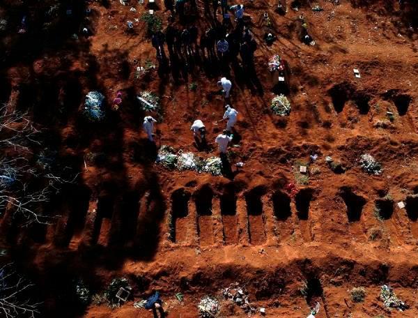 Con casi 25.000 muertos, los brasileños a favor del confinamiento