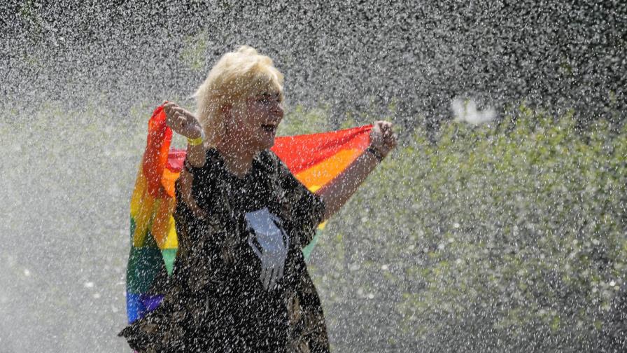 Tras pandemia, retoman desfile de orgullo gay en Polonia Tras pandemia, retoman desfile de orgullo gay en Polonia