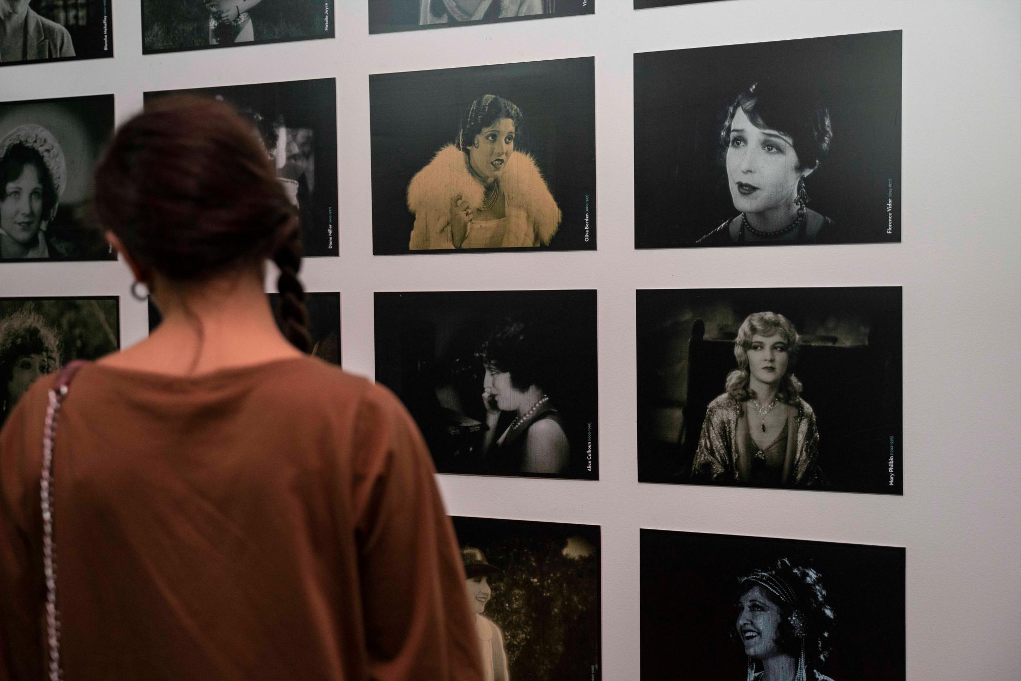 Parte de la exposición “Mujeres de Cine, ecos de Hollywood en España 1914-1936”