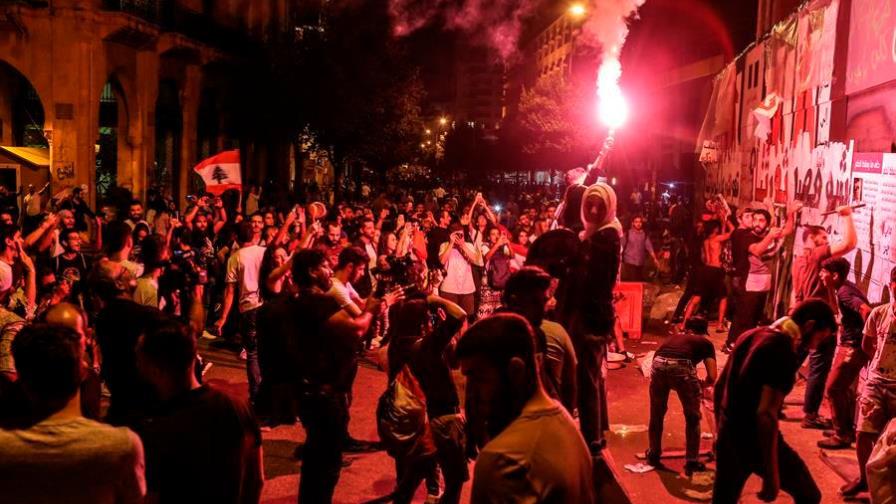 Los periodistas se suman a la protesta social iniciada hace 24 días Los periodistas se suman a la protesta social iniciada hace 24 días