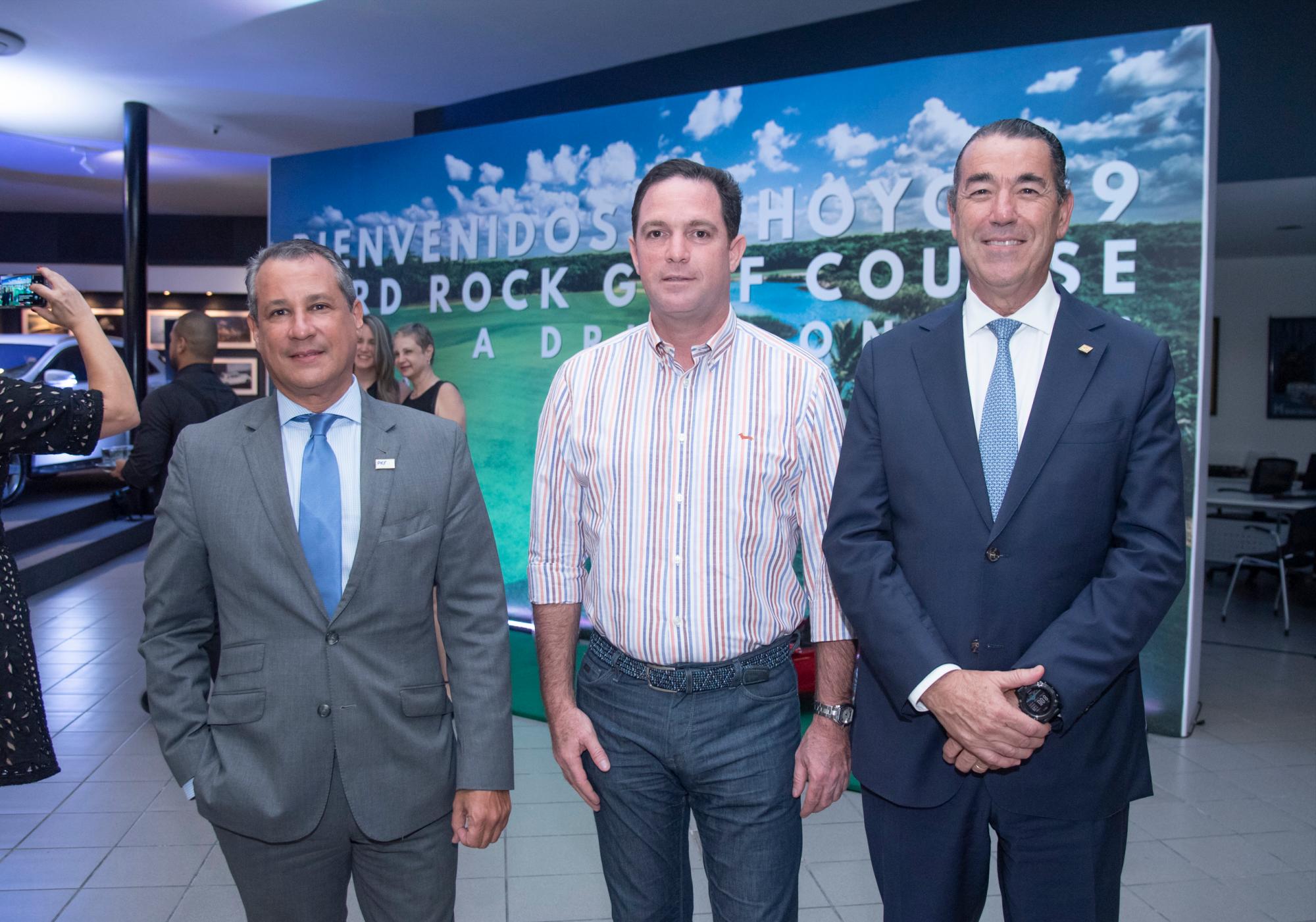 Hector Guzmán DeSangles, José Alvarez y Juan Manuel Martín de Oliva.