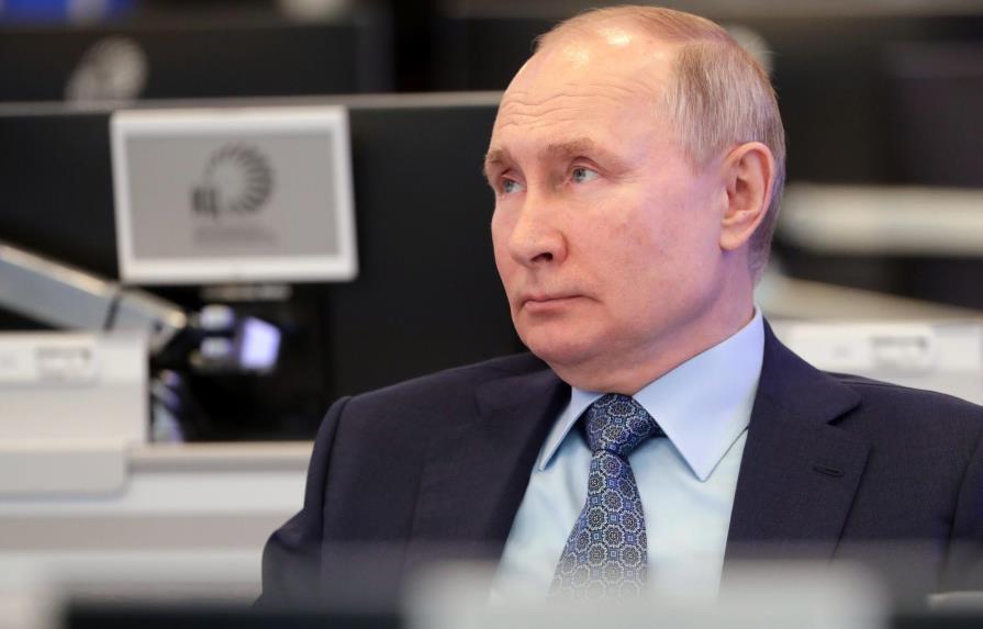 Putin recibe su segunda dosis de vacuna contra el COVID-19