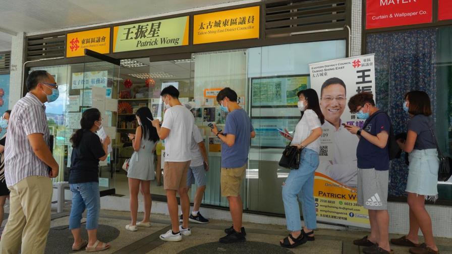 200.000 votan en las primarias prodemocracia en Hong Kong 200.000 votan en las primarias prodemocracia en Hong Kong