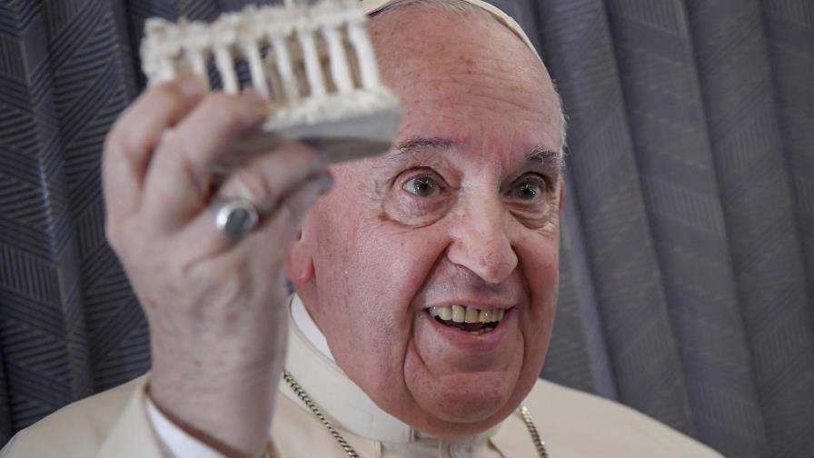 Papa planea 2do encuentro con líder de Iglesia Ortodoxa rusa