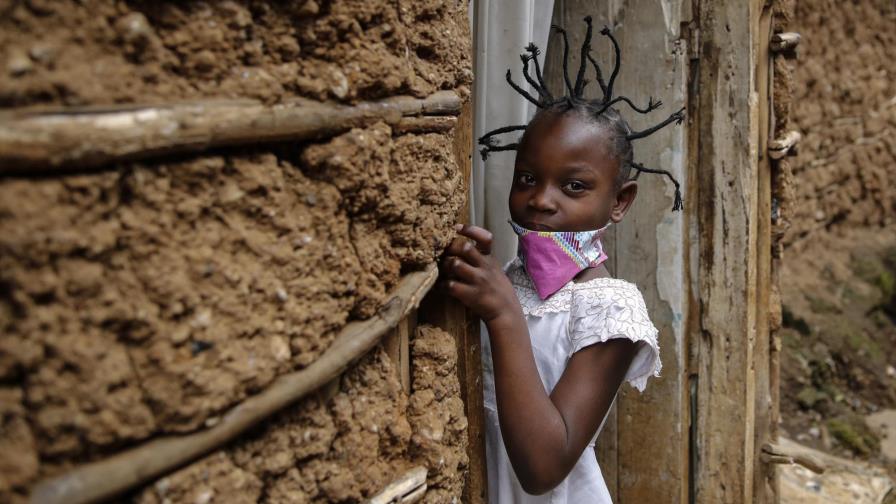 El coronavirus revive un estilo de peinado en África El coronavirus revive un estilo de peinado en África