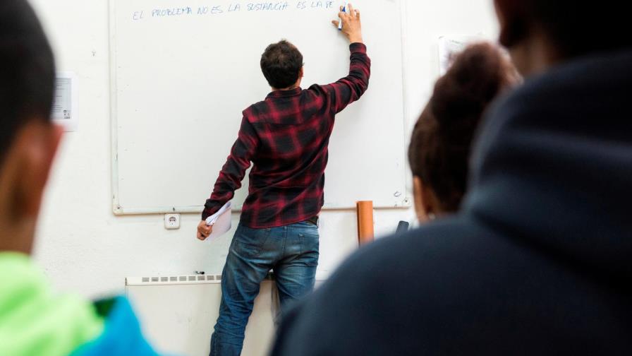 Educar para prevenir que los adolescentes entre en las bandas violentas