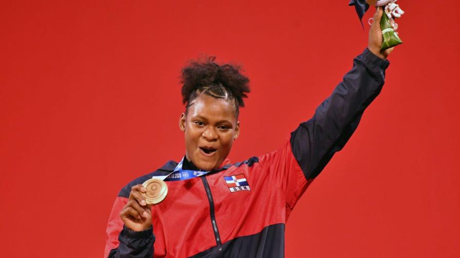 Crismery Santana lanzará la primera bola en el partido Toros y Estrellas