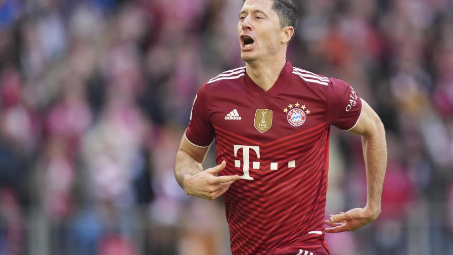 Las cinco sustituciones serían permanentes en el fútbol Las cinco sustituciones serían permanentes en el fútbol