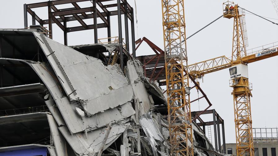 Aplazan de nuevo derribo de dos grúas en Nueva Orleáns