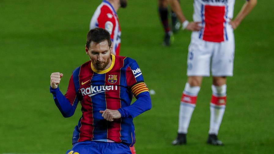Messi celebra doblete en su partido 505 de liga con el Barça