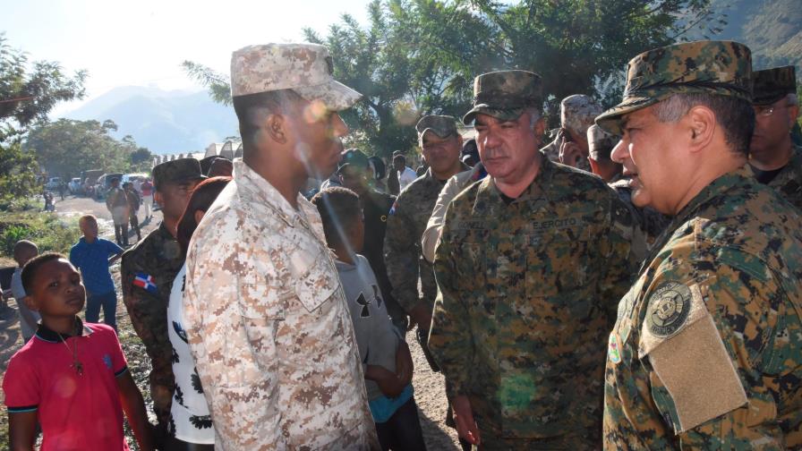 Defensa refuerza la frontera en medio de duelo por militar muerto Defensa refuerza la frontera en medio de duelo por militar muerto