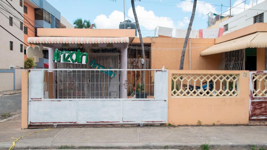 Hijo de mujer ultimada por esposo sigue en cuidados intensivos