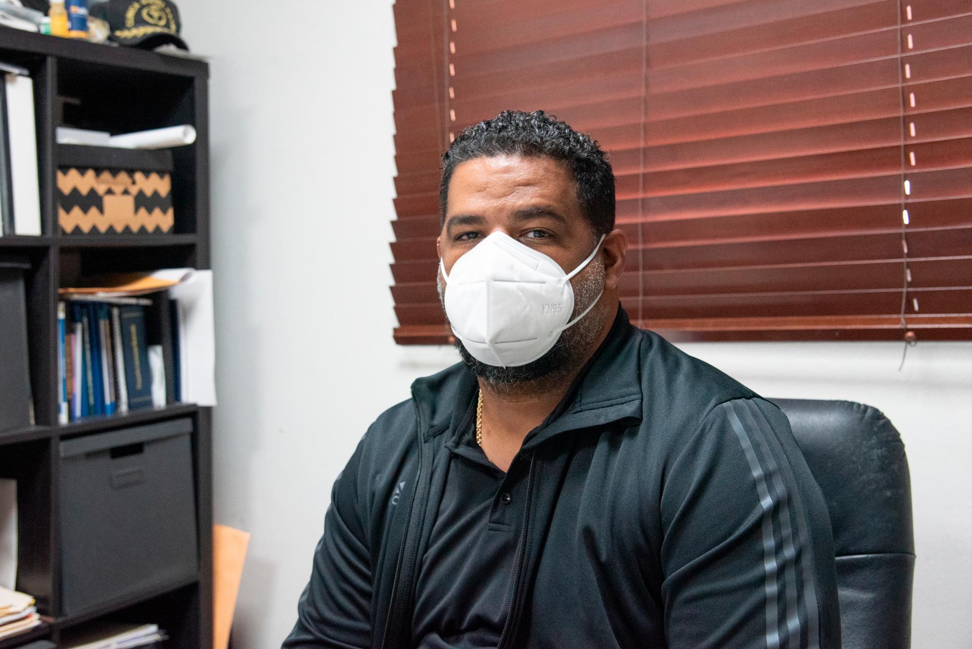 Andrés Lockward Canaán, encargado de Soporte y Tecnología, y quien da soporte a la Administración de la clínica Gómez Patiño.