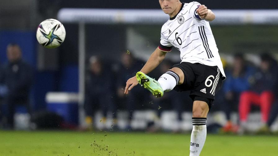 Joshua Kimmich, centro de polémica por vacuna de COVID