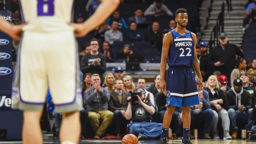 Hield conduce a Kings a victoria sobre Timberwolves en prórroga