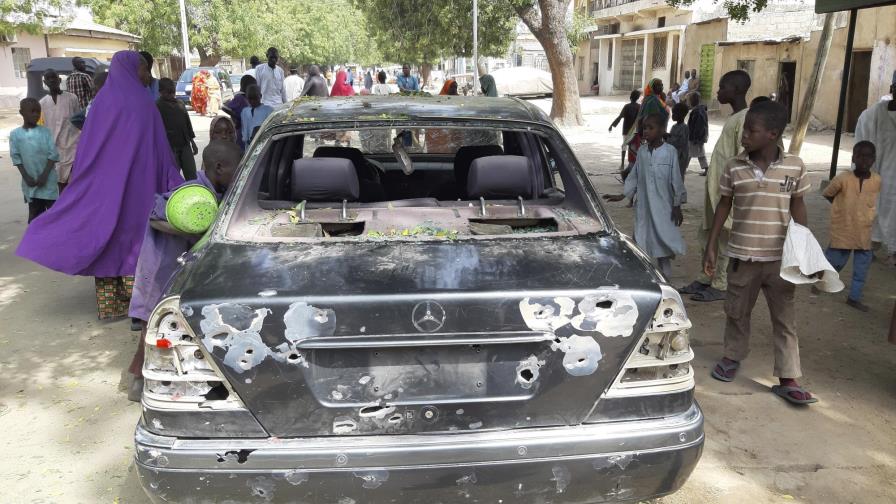 Ataque de presuntos rebeldes deja 10 muertos en Nigeria