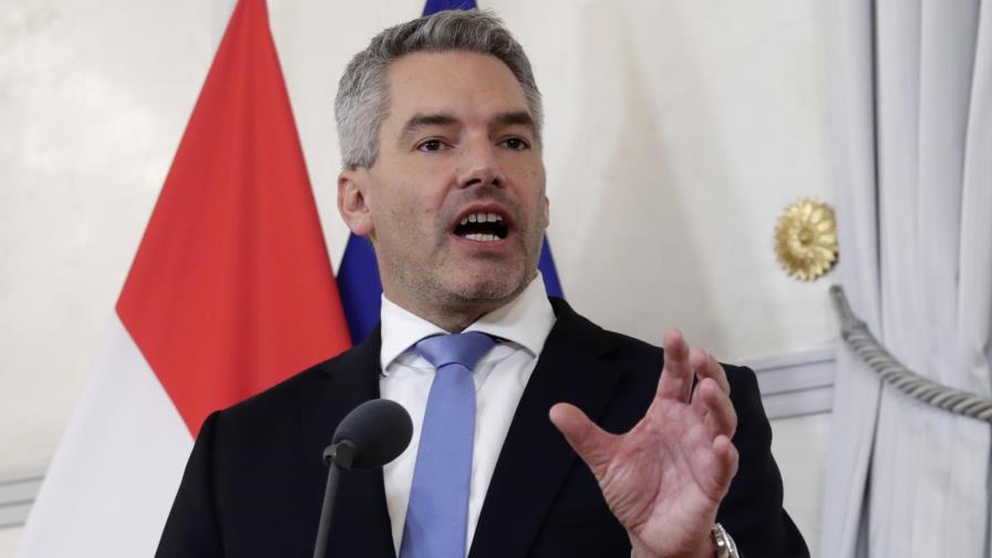Presta juramento tercer canciller de Austria en dos meses