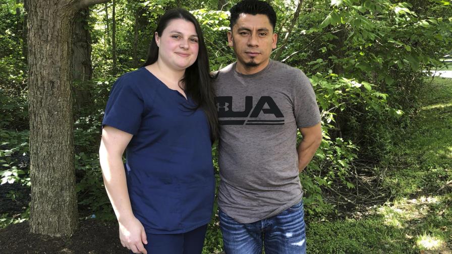 Acusan a EEUU de detener migrantes usando trámites de bodas Acusan a EEUU de detener migrantes usando trámites de bodas