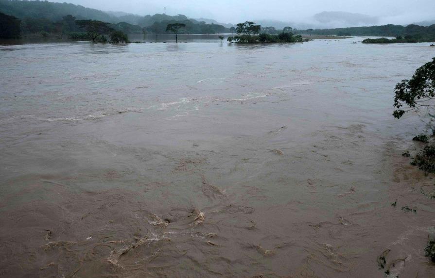 Costa Rica registra dos desaparecidos y 606 albergados por inundaciones