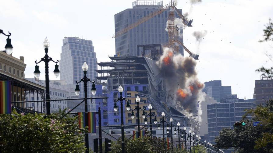 Nueva Orleans: Derriban dos grúas en área en construcción
