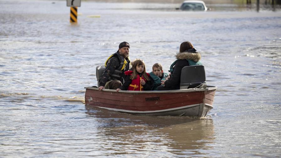 Una tormenta deja daños “devastadores” en EEUU y Canadá