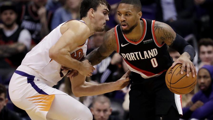 Lillard logra jugada de 3 puntos que da triunfo a Blazers Lillard logra jugada de 3 puntos que da triunfo a Blazers