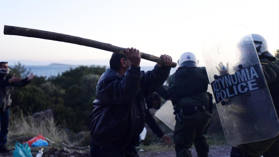Protestas en islas griegas contra centros para migrantes