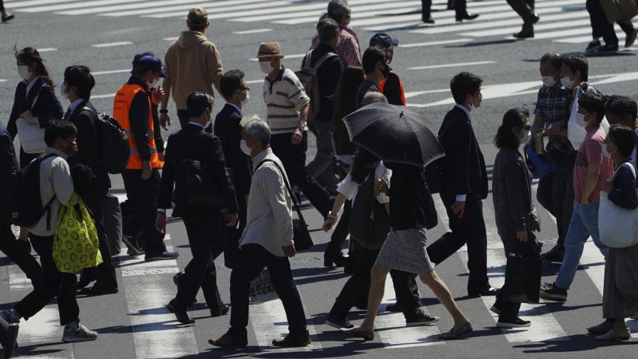 Japón impone tercer estado de emergencia para Tokio, Osaka