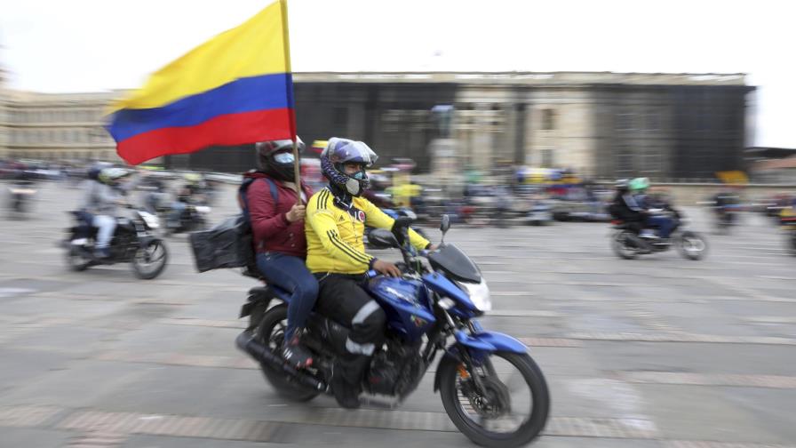 Duque retira impopular reforma tributaria del Congreso